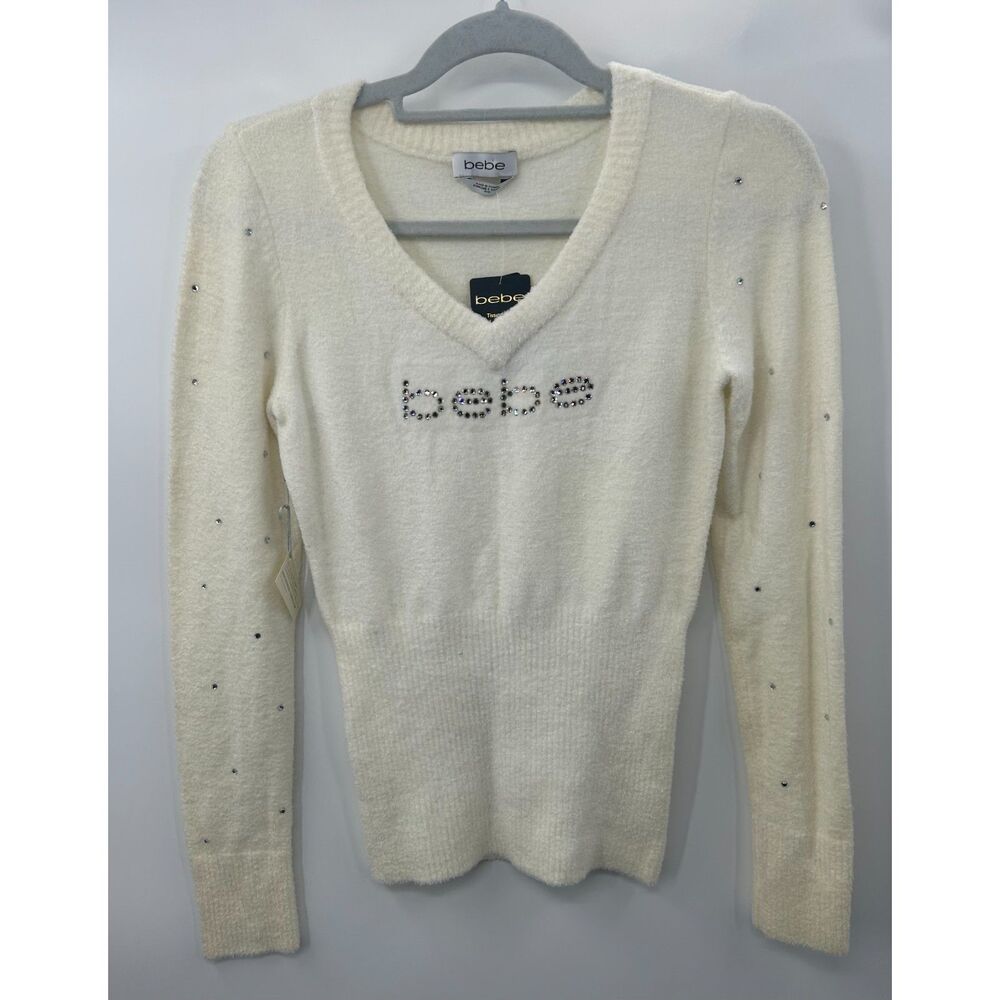 NWT Bebe Swarovski Crystal Sweater Off White Logo Size M V-Neck